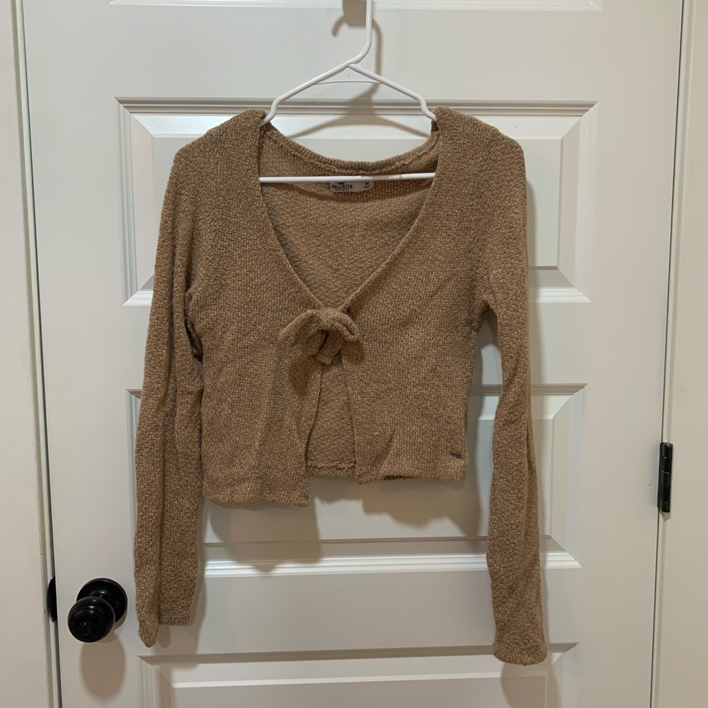 Hollister Knitted Cardigan/ C: Tan/ S: Medium